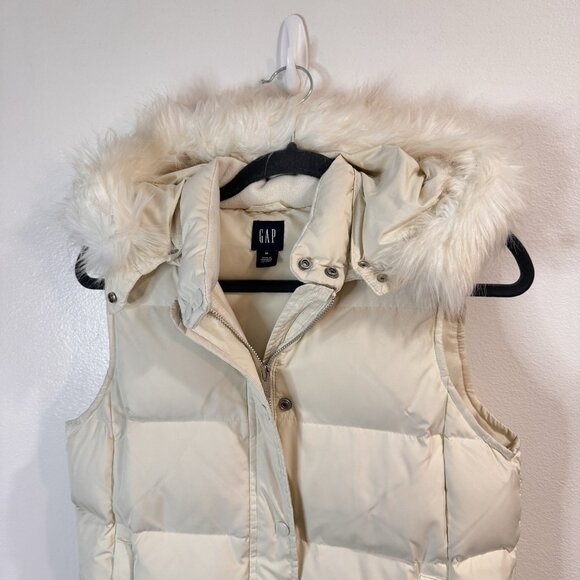 Vintage Y2K Gap Vest Womens M Puffer Down Quilted Faux Fur Hood Zip Snap - Picture 2 of 11